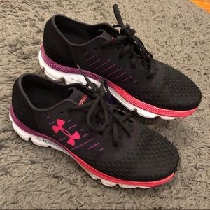 Under Armour Speedform Running shoes 🏃🏼‍♀️